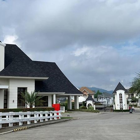 Cozy Home At A Private Subdivision Abucay Ngoại thất bức ảnh